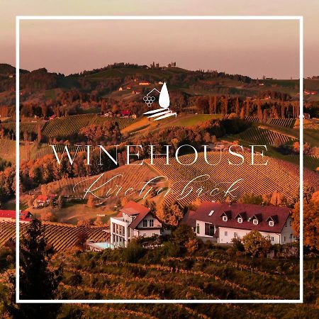 Winehouse Living Villa Лейтшах Екстериор снимка